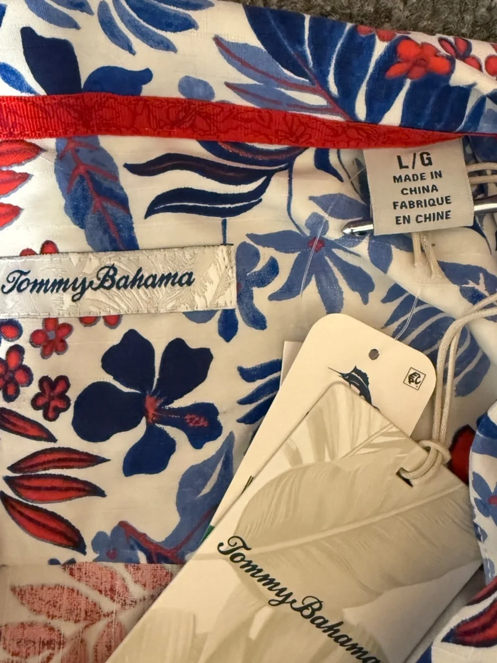 Tommy Bahama Set 100% Silk Shirt Swim Trunks Floral Red White Blue Hawaiian L/XL - Picture 5 of 13